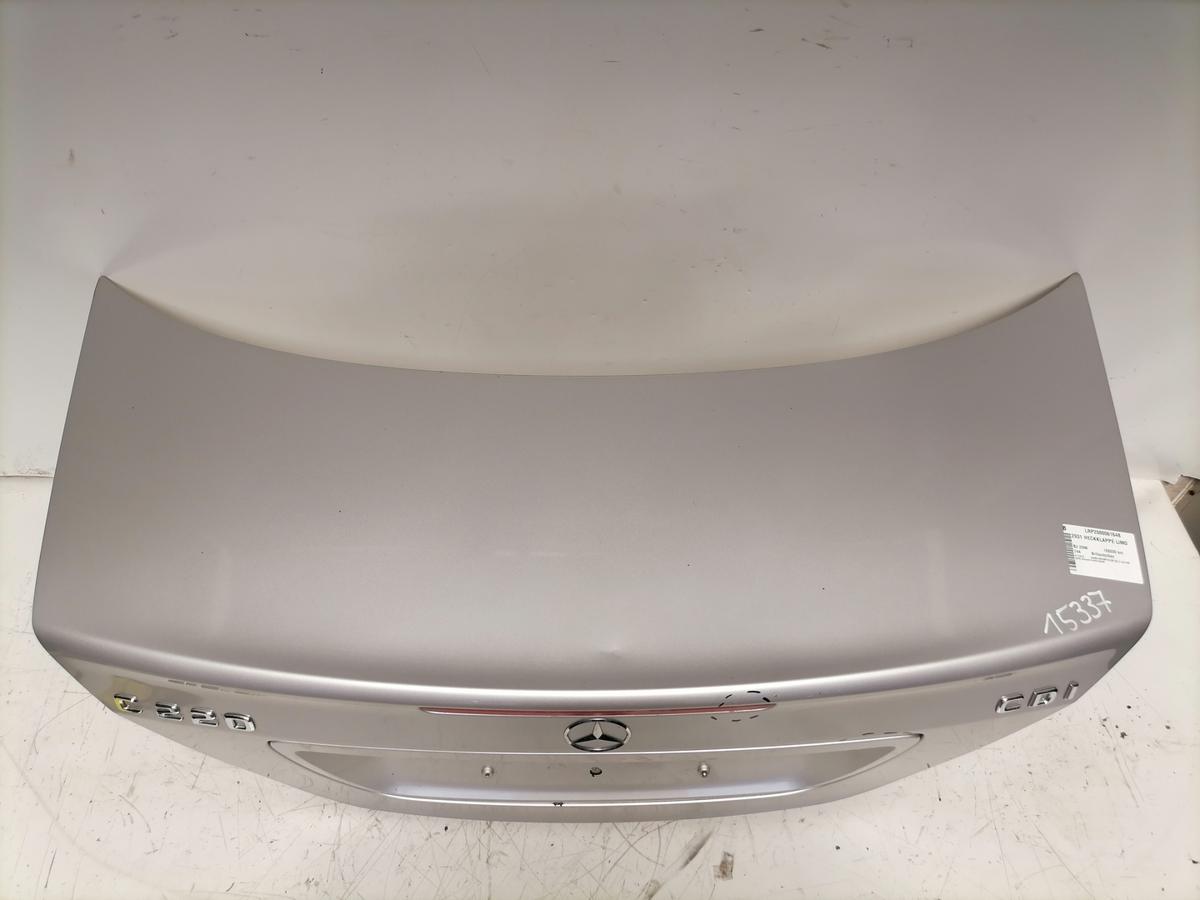 Mercedes C Klasse W203 original Heckklappe 744 Brillantsilber Limousine Bj.2003